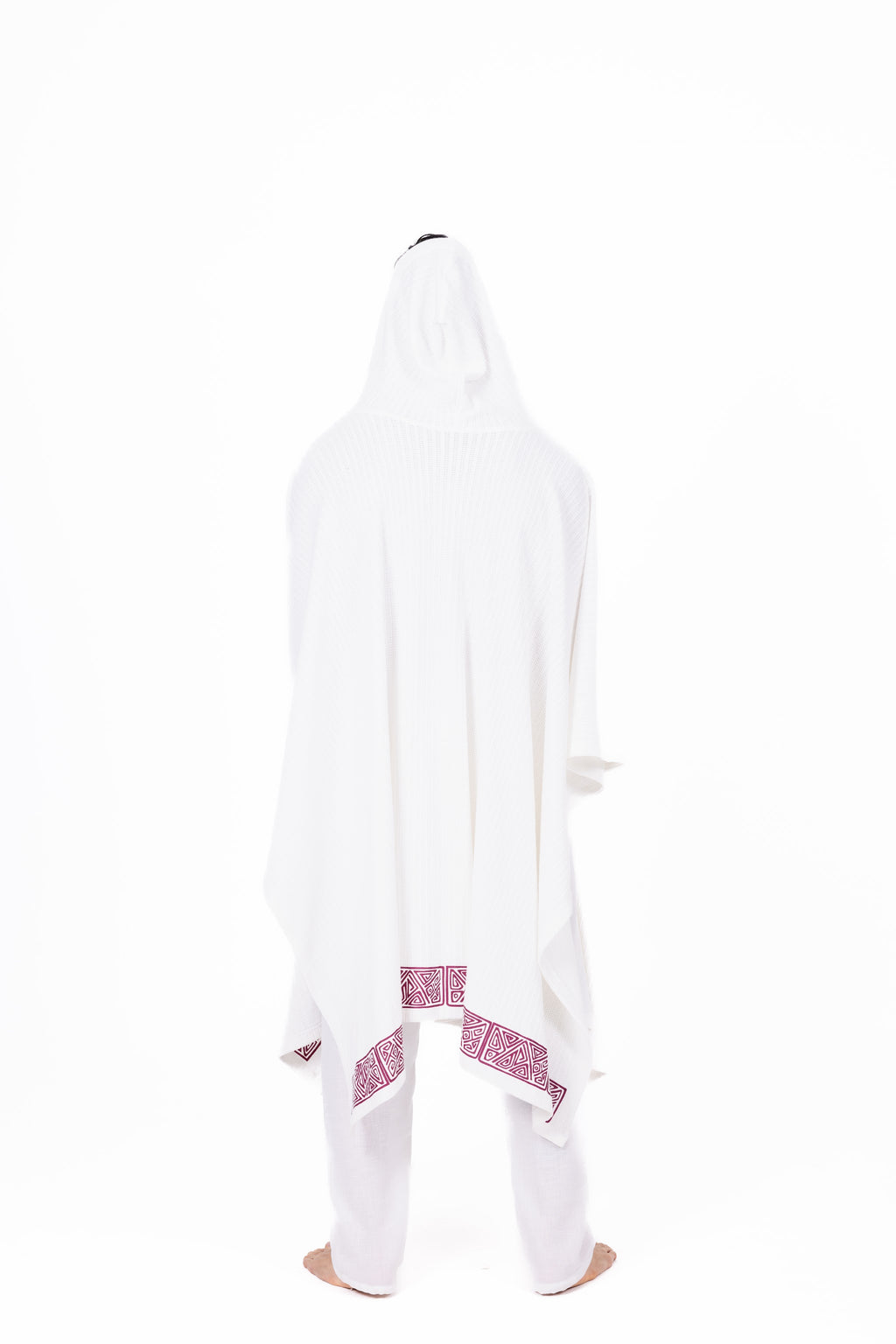 Poncho blanco con capota y ribete bordado Anaia, foto 4