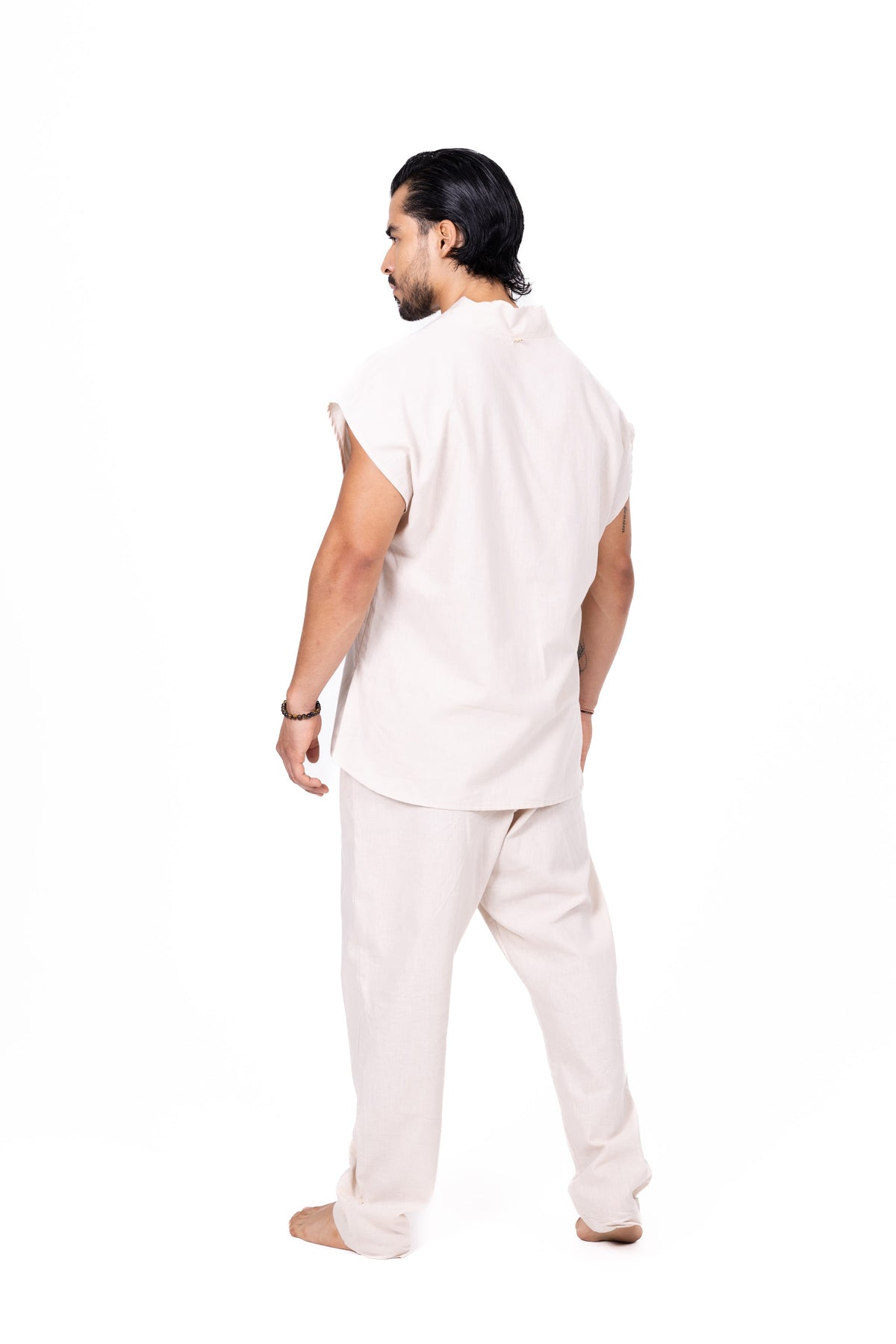 Camiseta sin mangas crema cuello V Anaia, foto 4