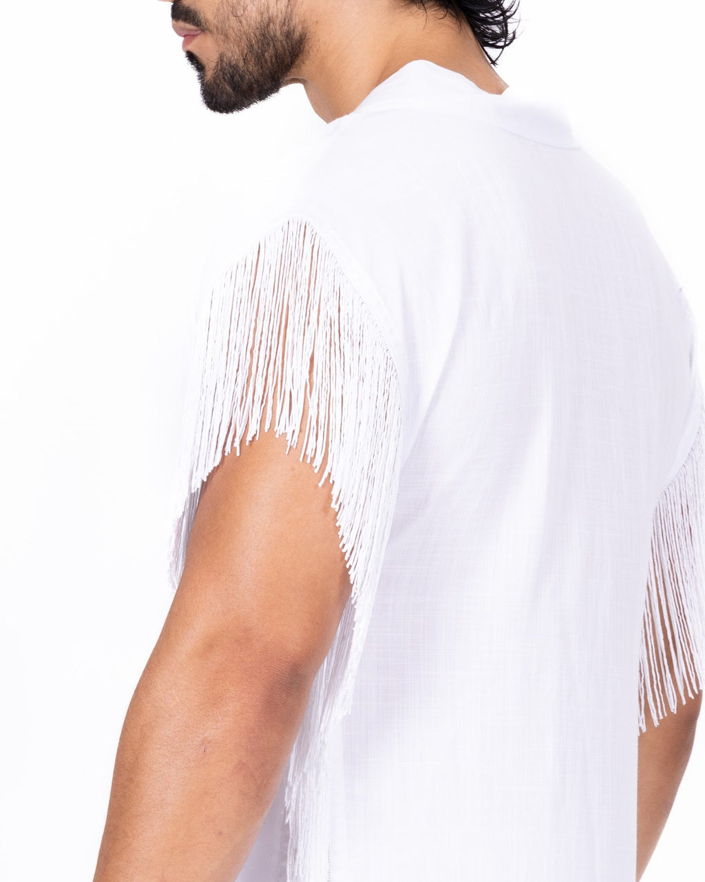 Detalle Kimono blanco con flecos Anaia