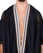 Detalle Kimono negro con flecos y ribete bordado Anaia
