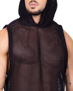 Detalle Camiseta de malla negra con capota Anaia